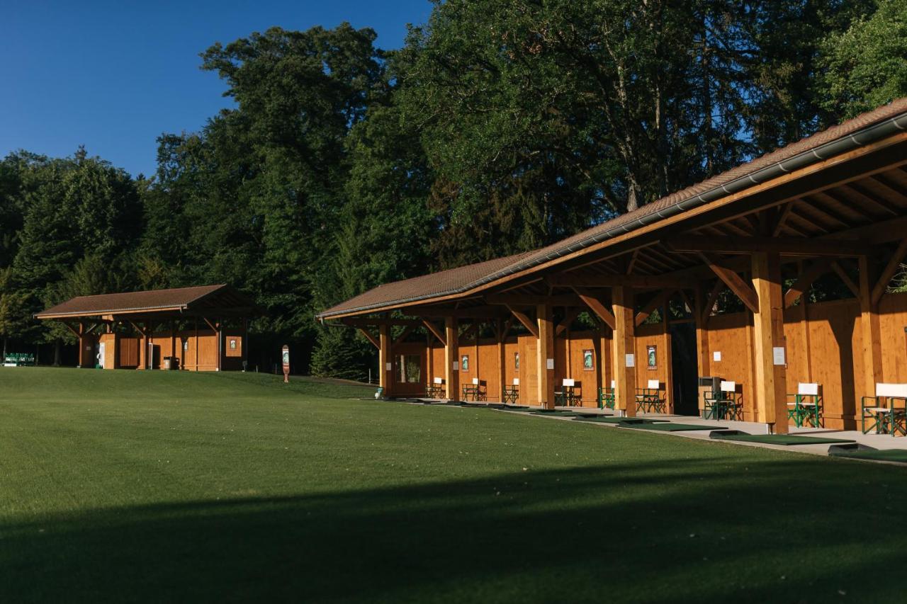 Le Manoir Du Golf Bed and breakfast Publier